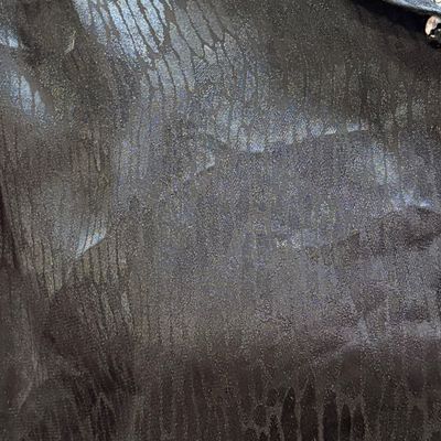 **HOY** Camisa de manga larga cuello mao Talla L/XL