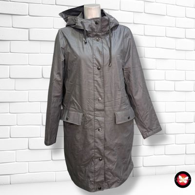 Chubasquero engomado con borreguito VERO MODA Talla XS