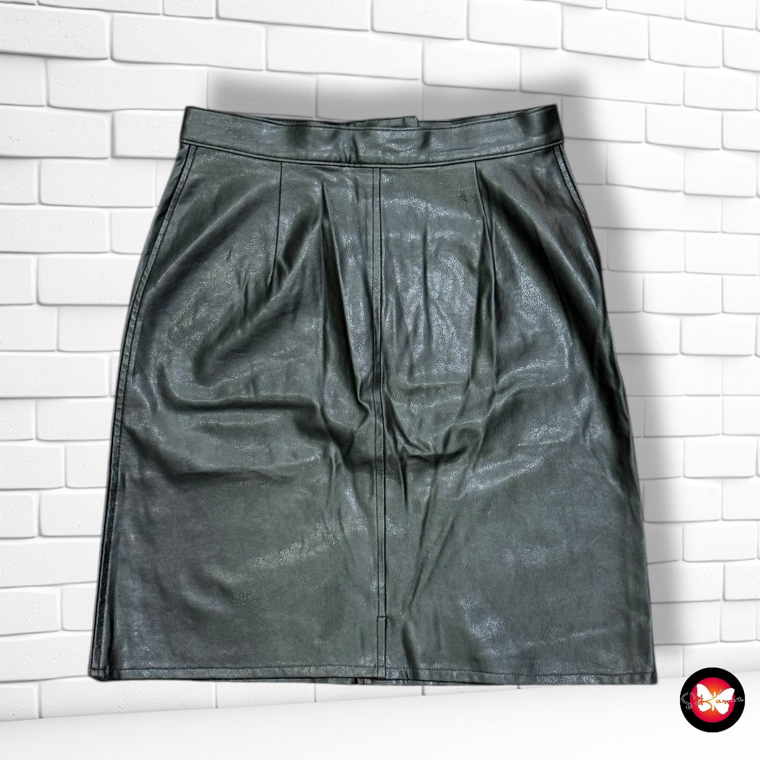 **HOY** Falda de piel sintética Talla M