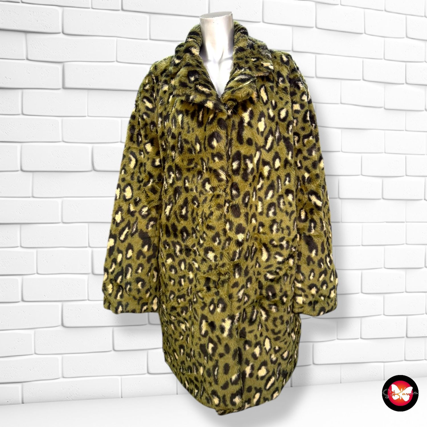 **HOY** Abrigo de pelo animal print Talla XL