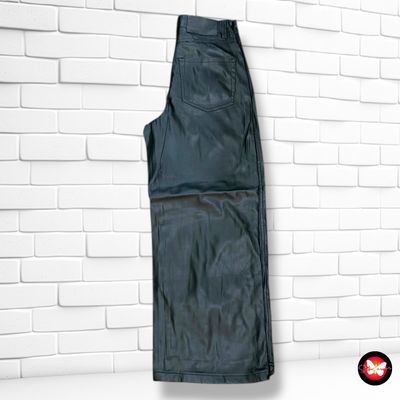 Pantalón culotte de piel sintética BERSHKA Talla S