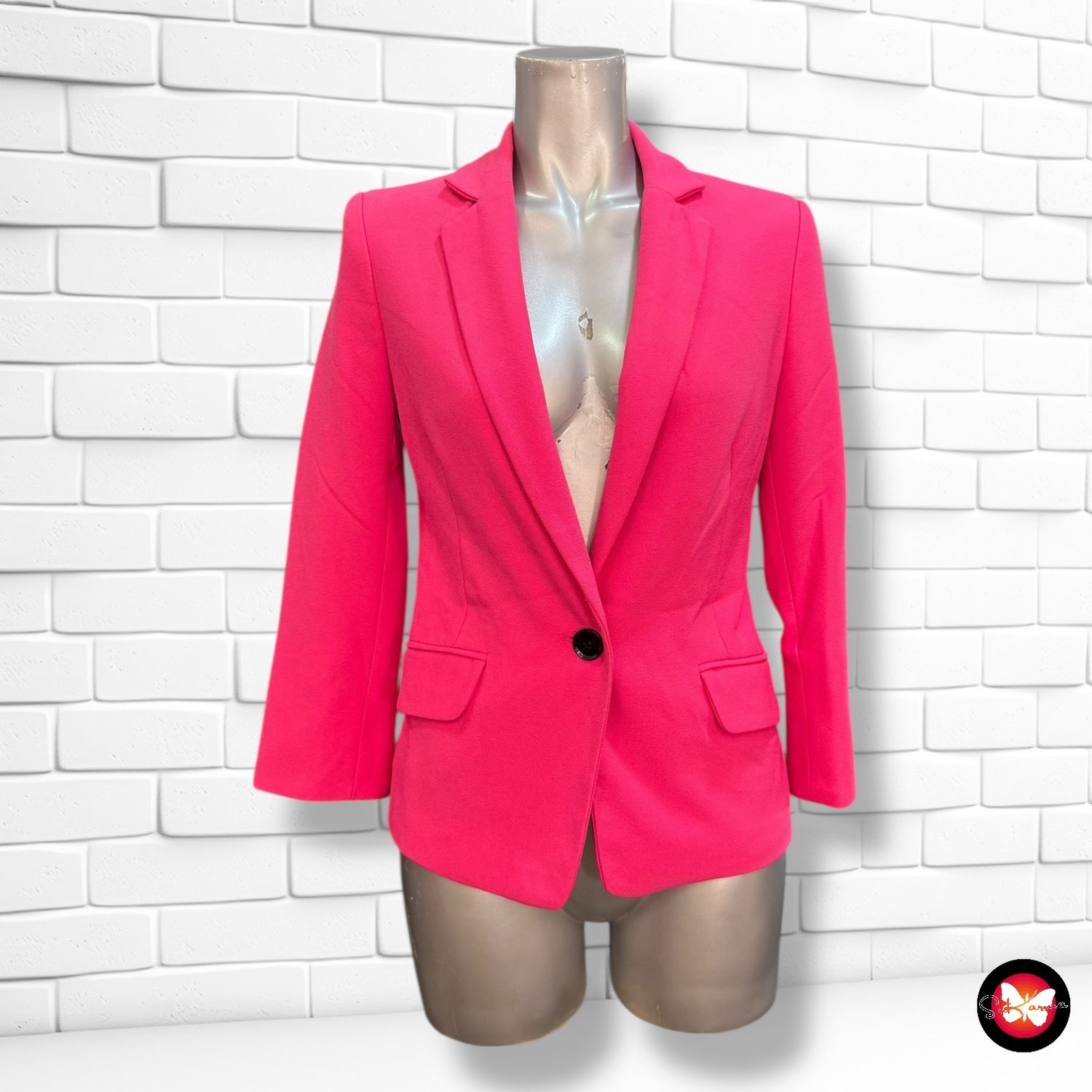 **HOY** Blazer de media manga BERSHKA Talla XS