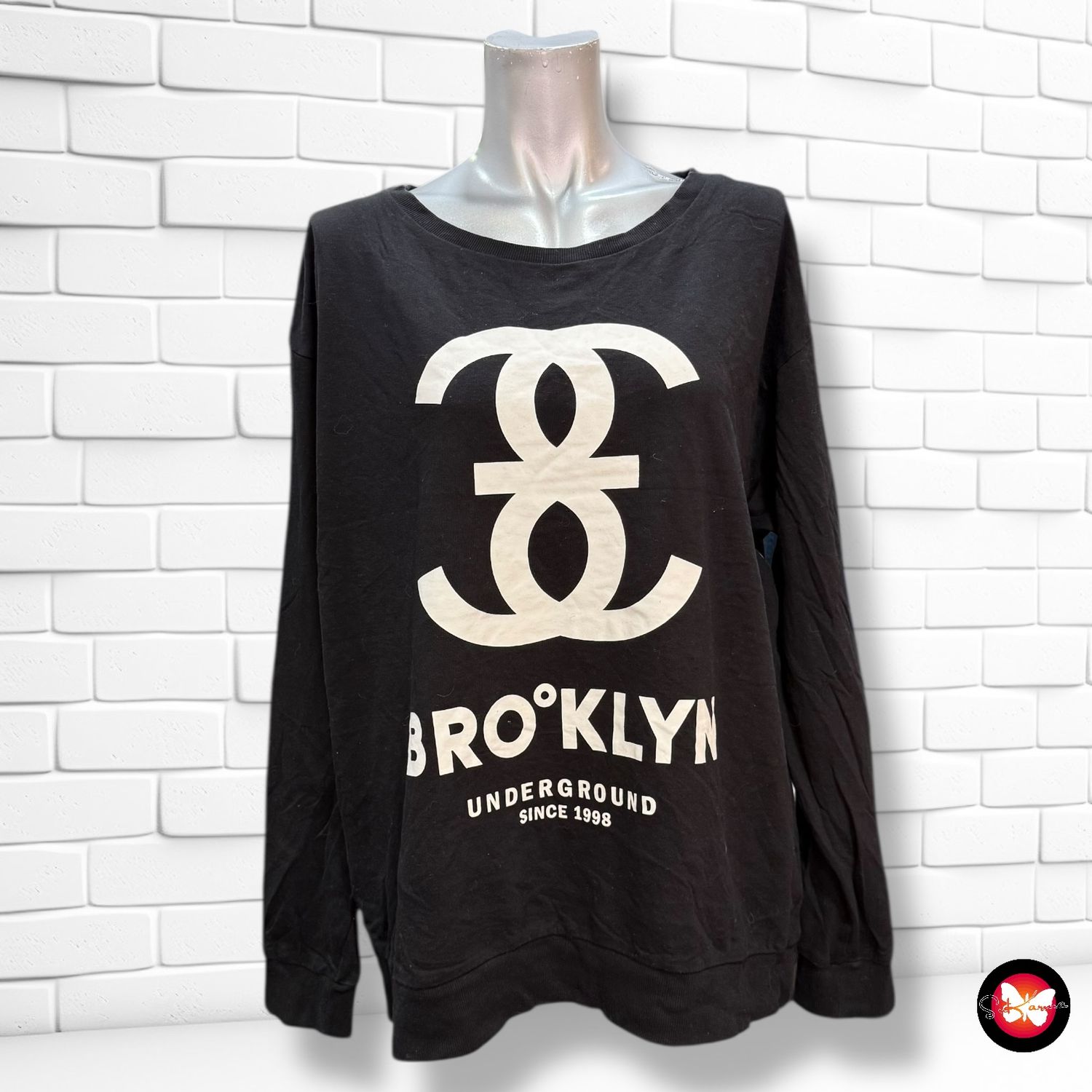 **HOY** Sudadera básica finita DIVIDED Talla L