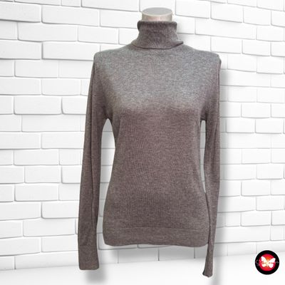 **HOY** Jersey finito de manga larga y cuello alto ZARA Talla M