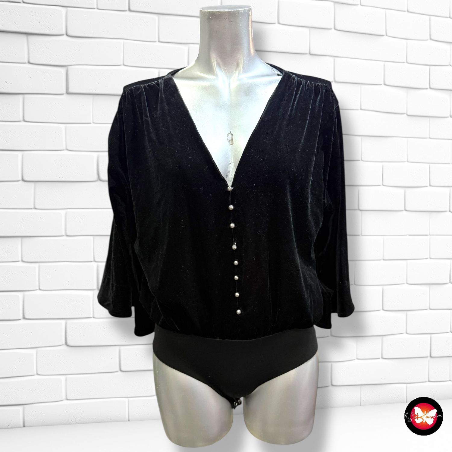 Body de noche de terciopelo con botones ZARA Talla S (grande)