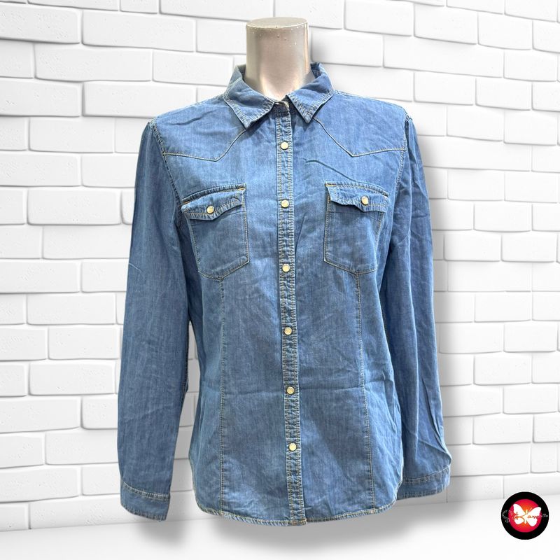 **HOY** Camisa vaquera UNITED COLORS OF BENETTON Talla M