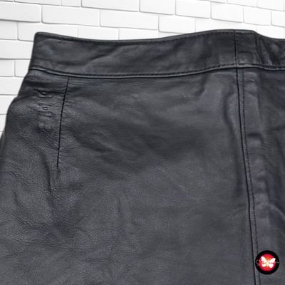 Falda de piel Talla 38 (muy pequeña)