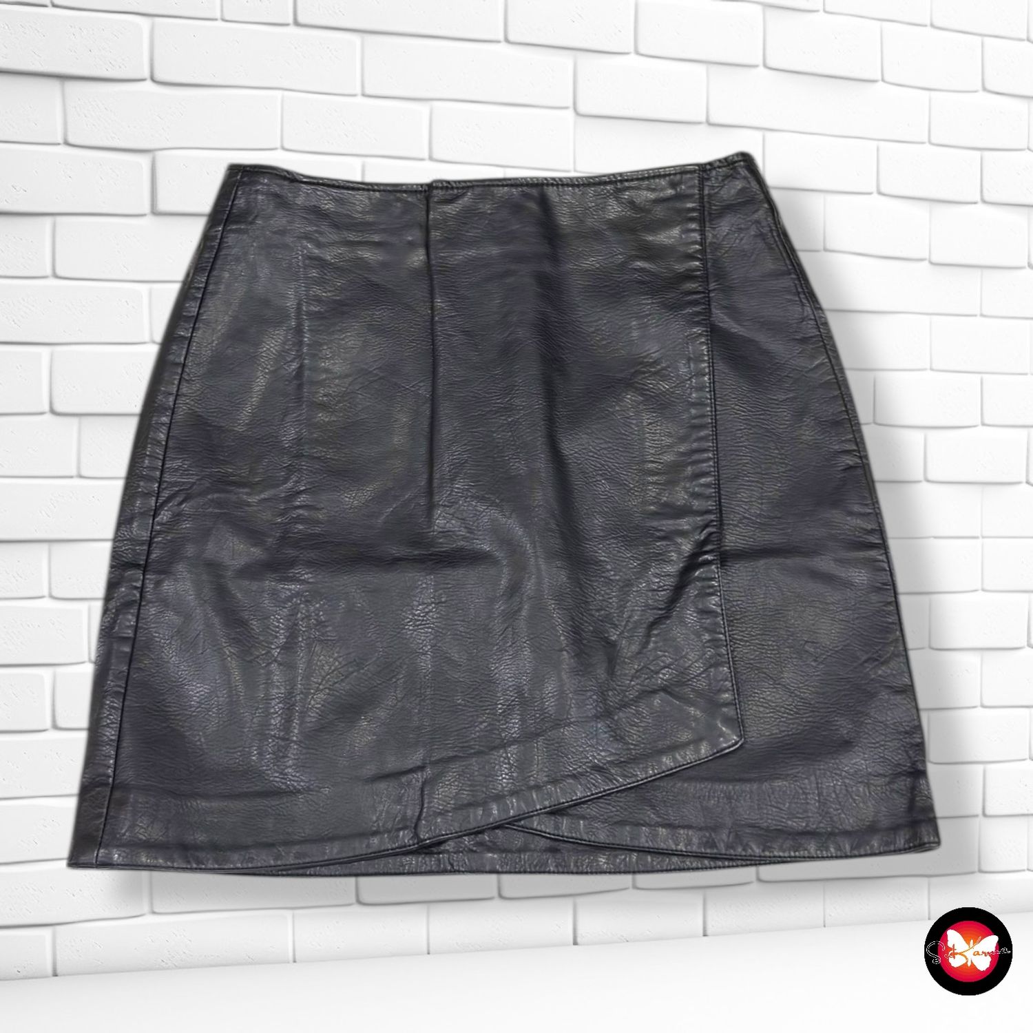 **HOY** Falda de piel sintética STRADIVARIUS Talla 34