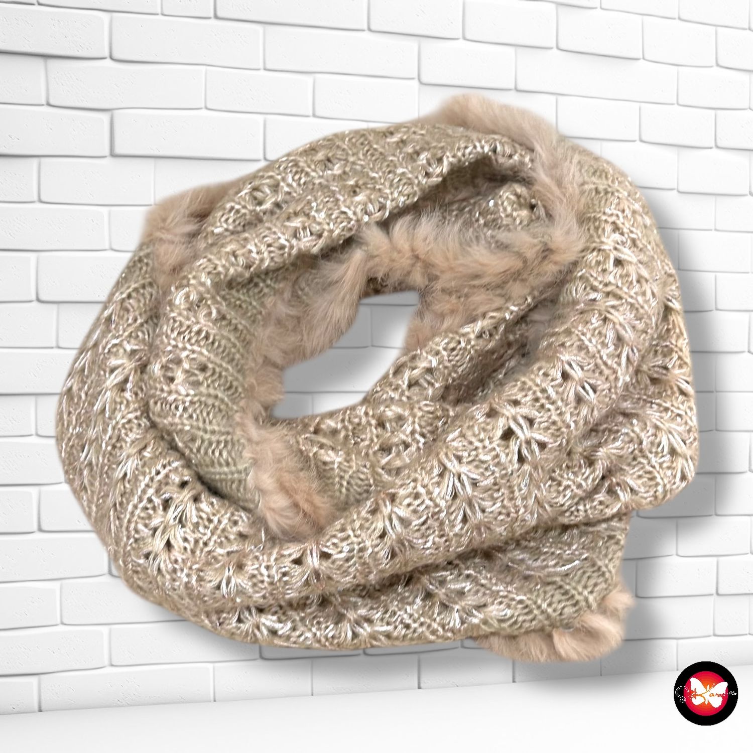 **HOY** Bufanda sinfín de punto y pelo