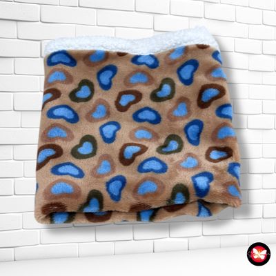 **HOY** Cuello de terciopelo y peluche “corazones”