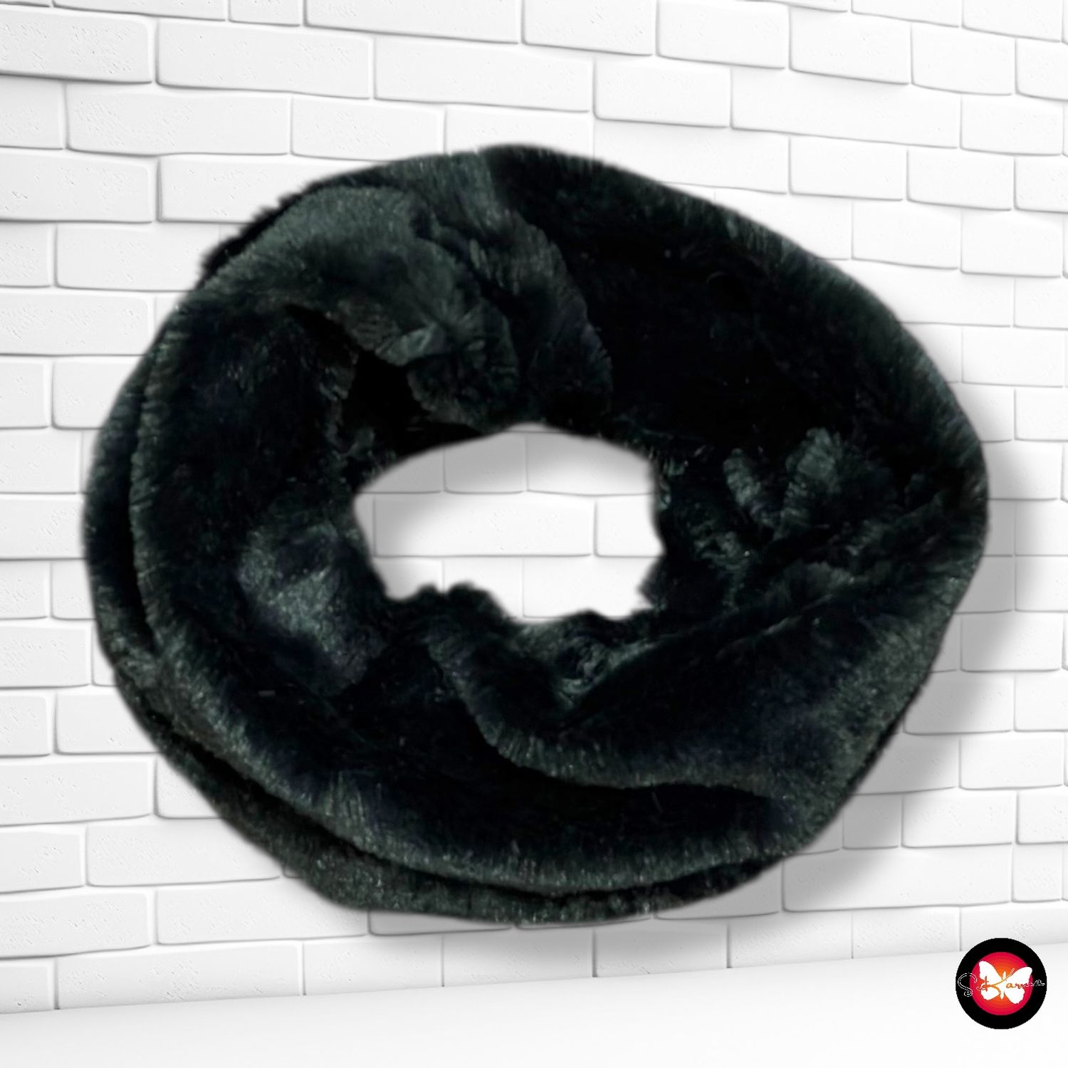 **HOY** Cuello de pelito