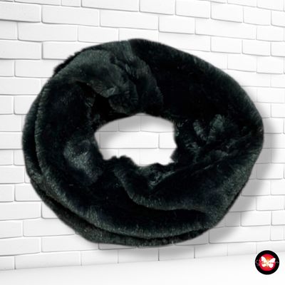 **HOY** Cuello de pelito