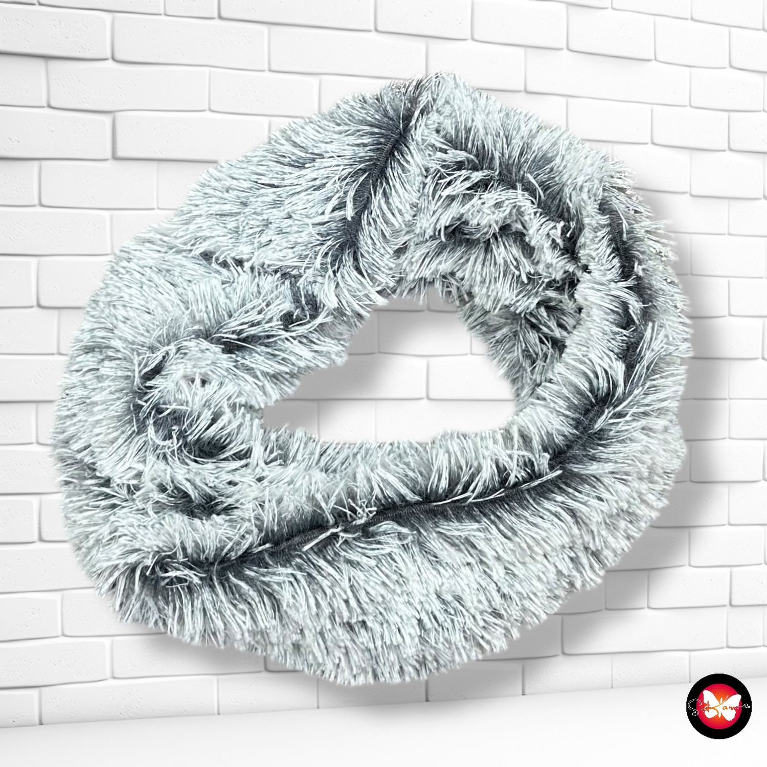 **HOY** Cuello de pelito