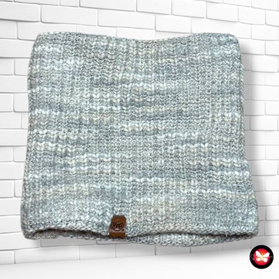 **HOY** Cuello de punto y polar