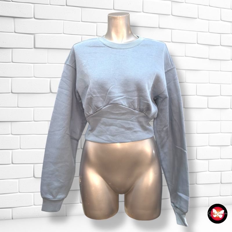 **HOY** Sudadera cropped DIVIDED Talla S