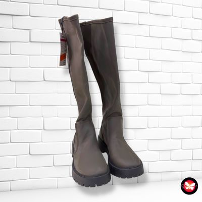 Botas altas engomadas SINSAY T37