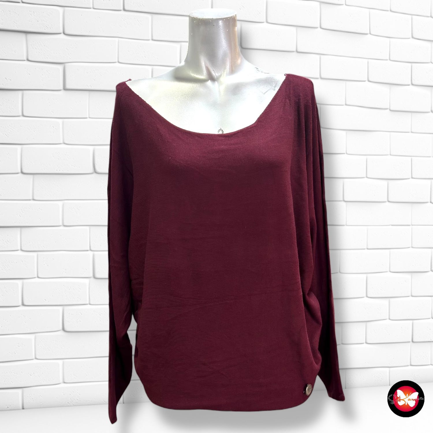 **HOY** Jersey corte mariposa ESSENTIALS Talla XS (grande)