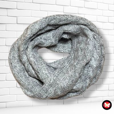 **HOY** Bufanda sinfín trenzada