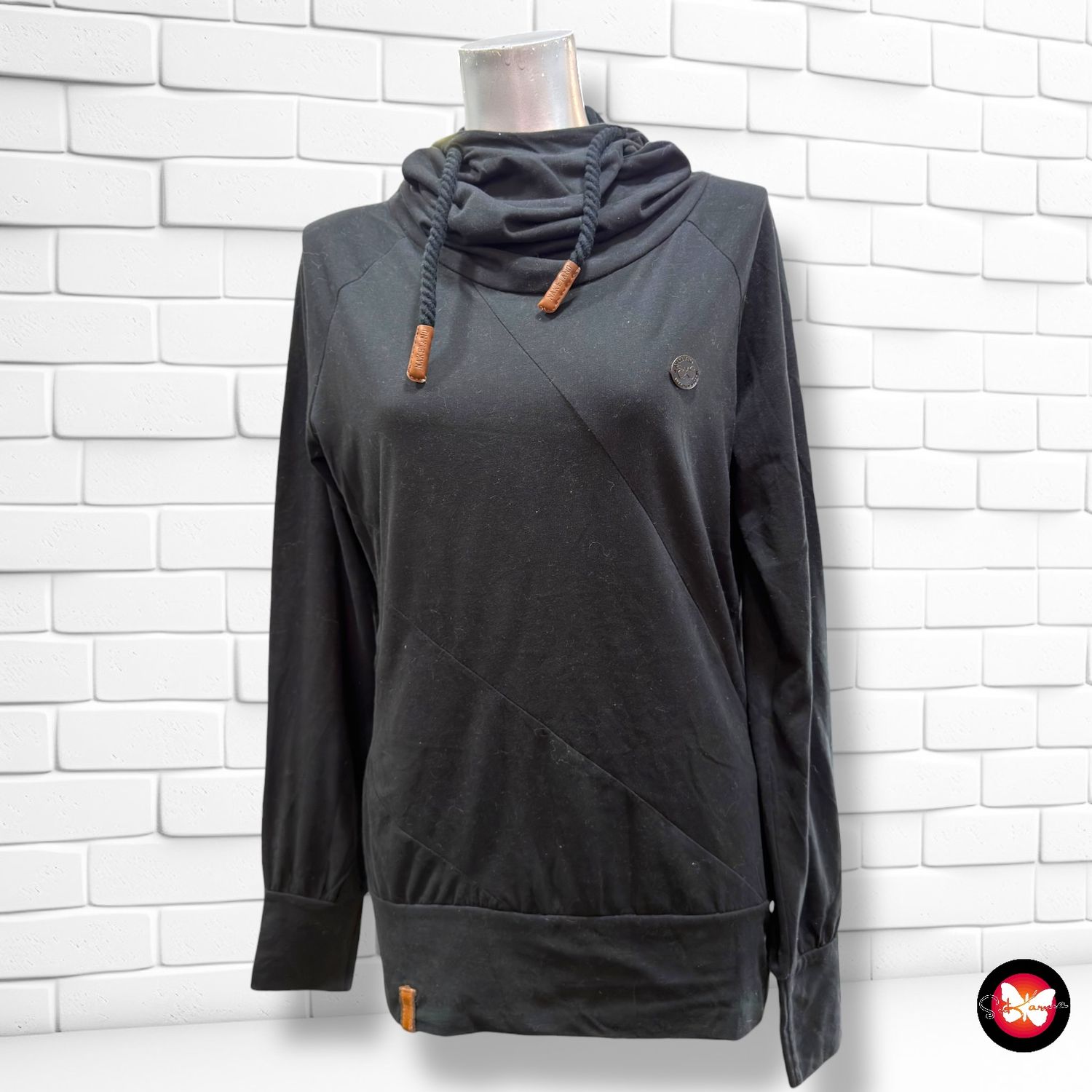 **HOY** Camiseta de manga larga con capucha NAKETANO Talla M