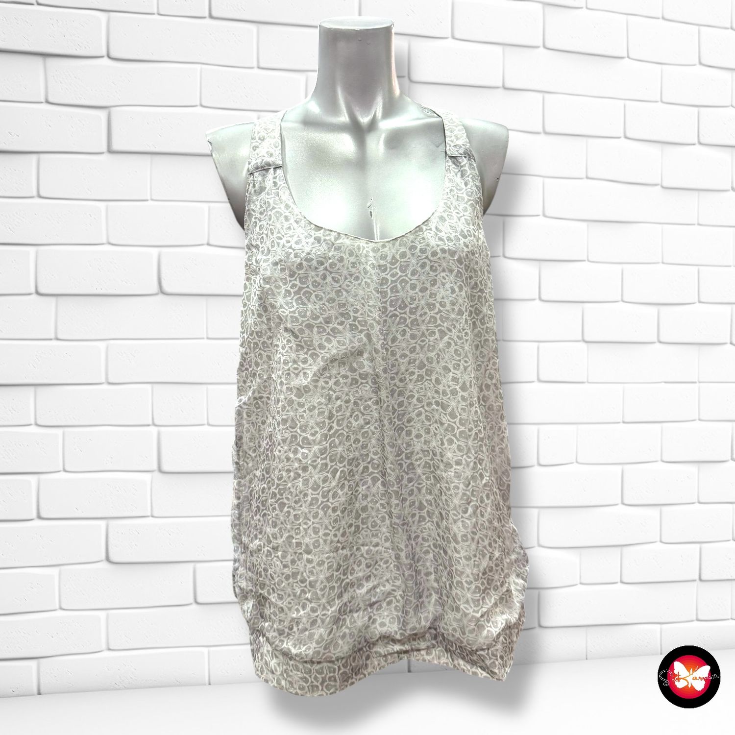 Blusa sin mangas de seda EDC Talla L