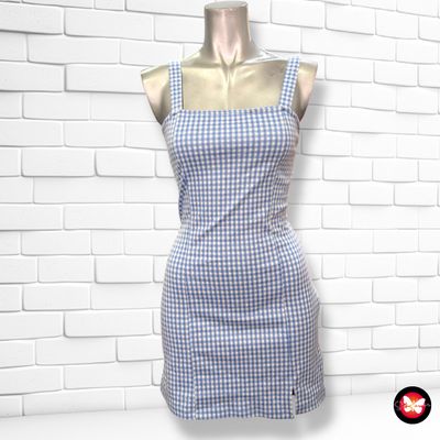 Vestido de tirantes de cuadritos BERSHKA Talla XS