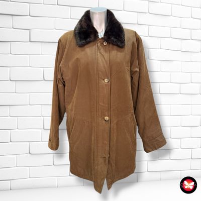 Chaqueta acolchada con cuello de pelo Talla S (grande)