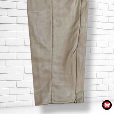 Pantalón de piel sintética ZARA Talla M