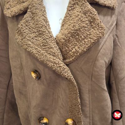 Abrigo de borreguito BATÓ PETÓ Talla 44 (pequeña)