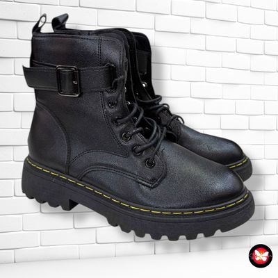 Botines militares SINSAY T40