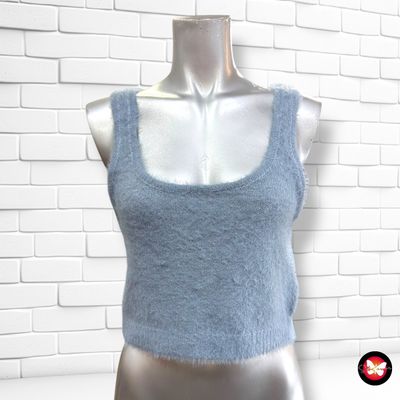Jersey peludito de tirantes STRADIVARIUS Talla M