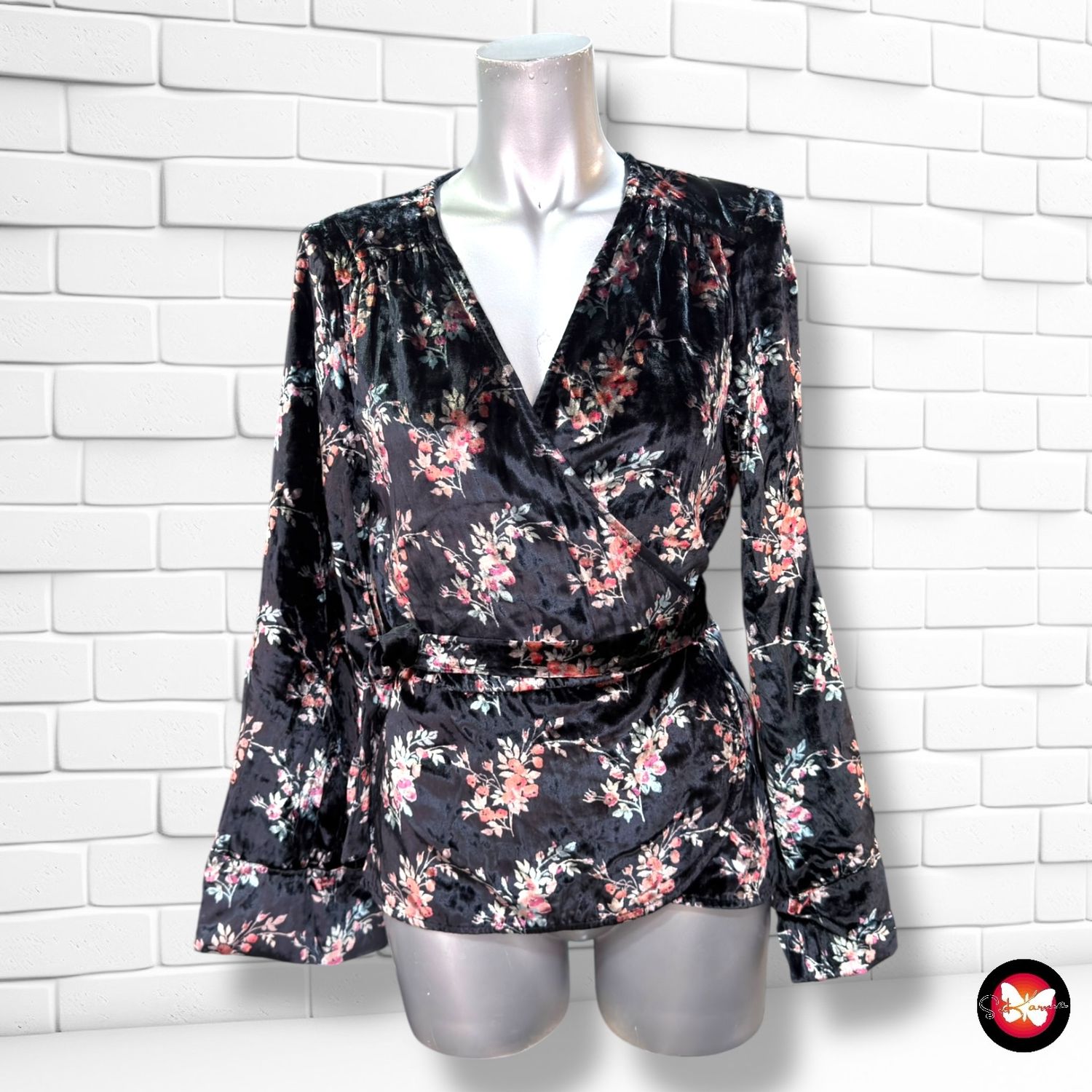 Blusa cruzada de terciopelo ZARA color Negro y varios Talla M