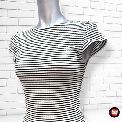 Vestido básico canalé de rayitas ONLY color Blanco y negro Talla S