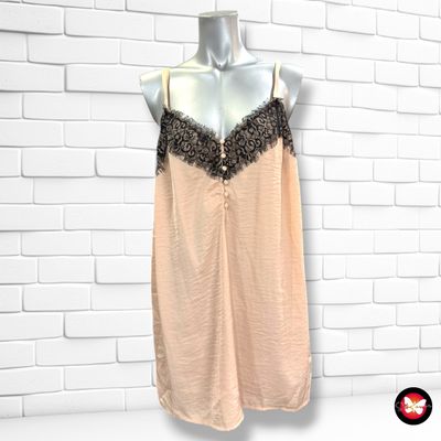 Blusa lencera KIABI color Nude y negro Talla 46