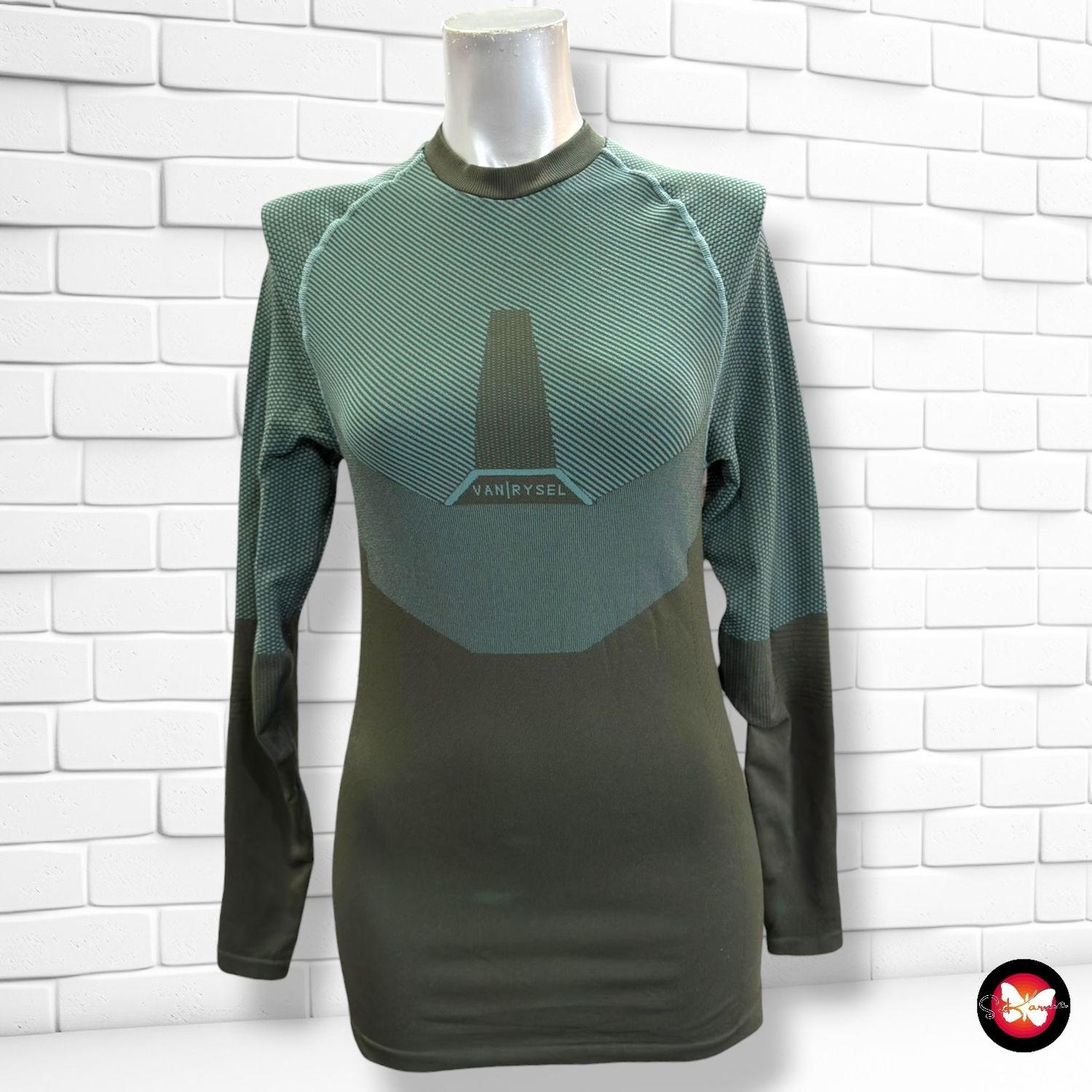 Camiseta deportiva térmica  color Verde oliva y turquesa Talla S/M