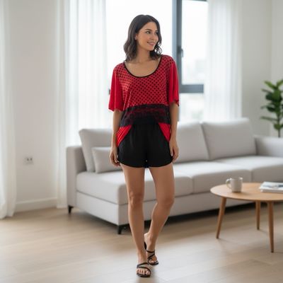 Camiseta de manga corta con lunares y encaje POMPÖÖS color Rojo y negro Talla XL