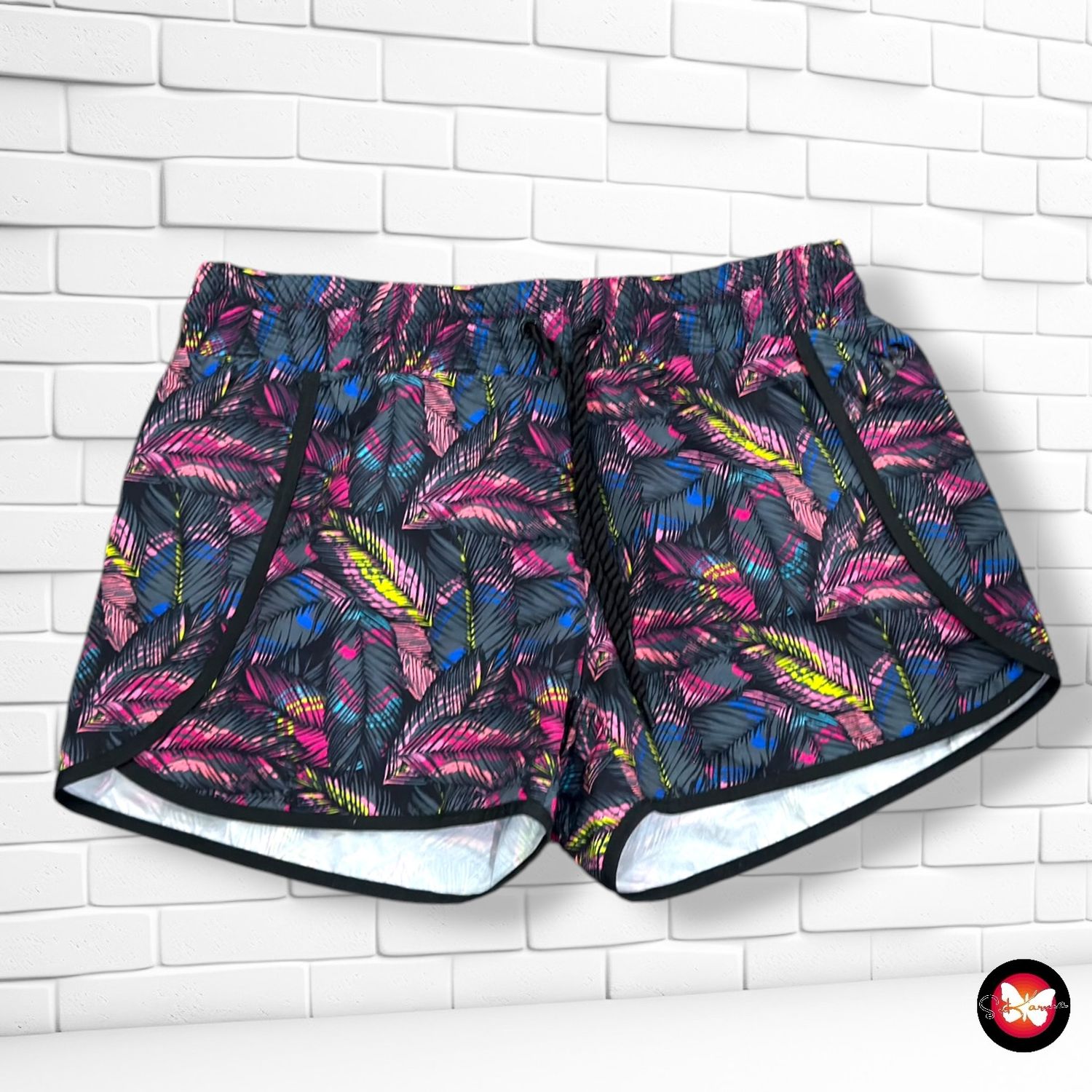 **HOY** Short playero  color Varios Talla M