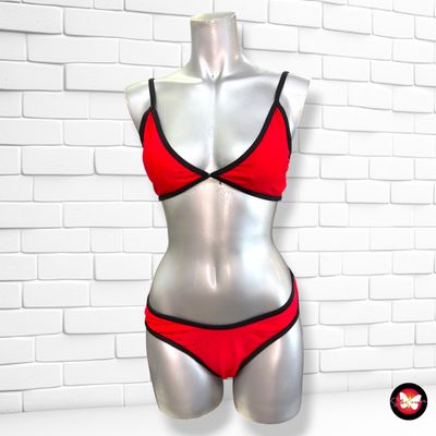 Bikini color Rojo y negro Talla M
