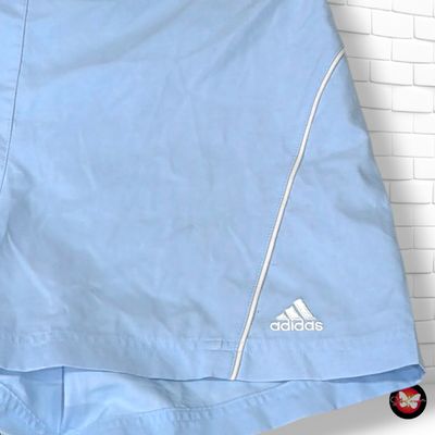 Short ADIDAS color Celeste Talla 16 AÑOS