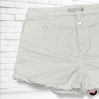 **HOY** Short vaquero AMISU color Blanco Talla 36