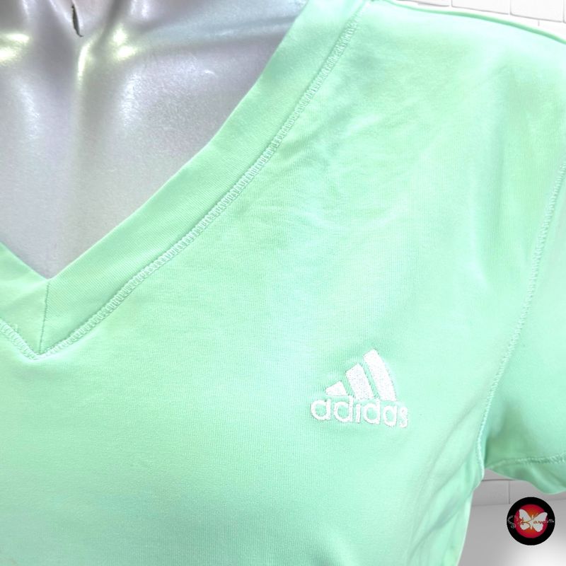 **HOY** Camiseta deportiva ADIDAS color Menta Talla 42 (pequeña)