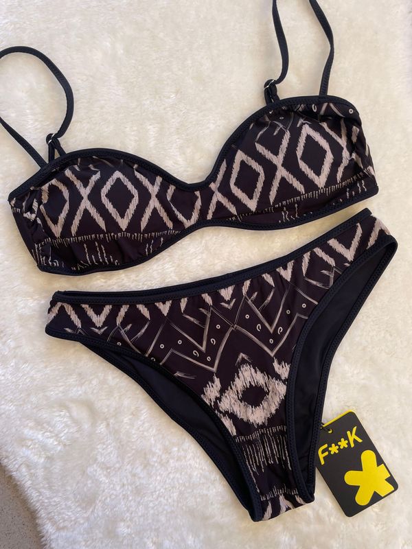 Bikini Ethos fascia con slip fisso Bikini Ethos fascia con slip fisso