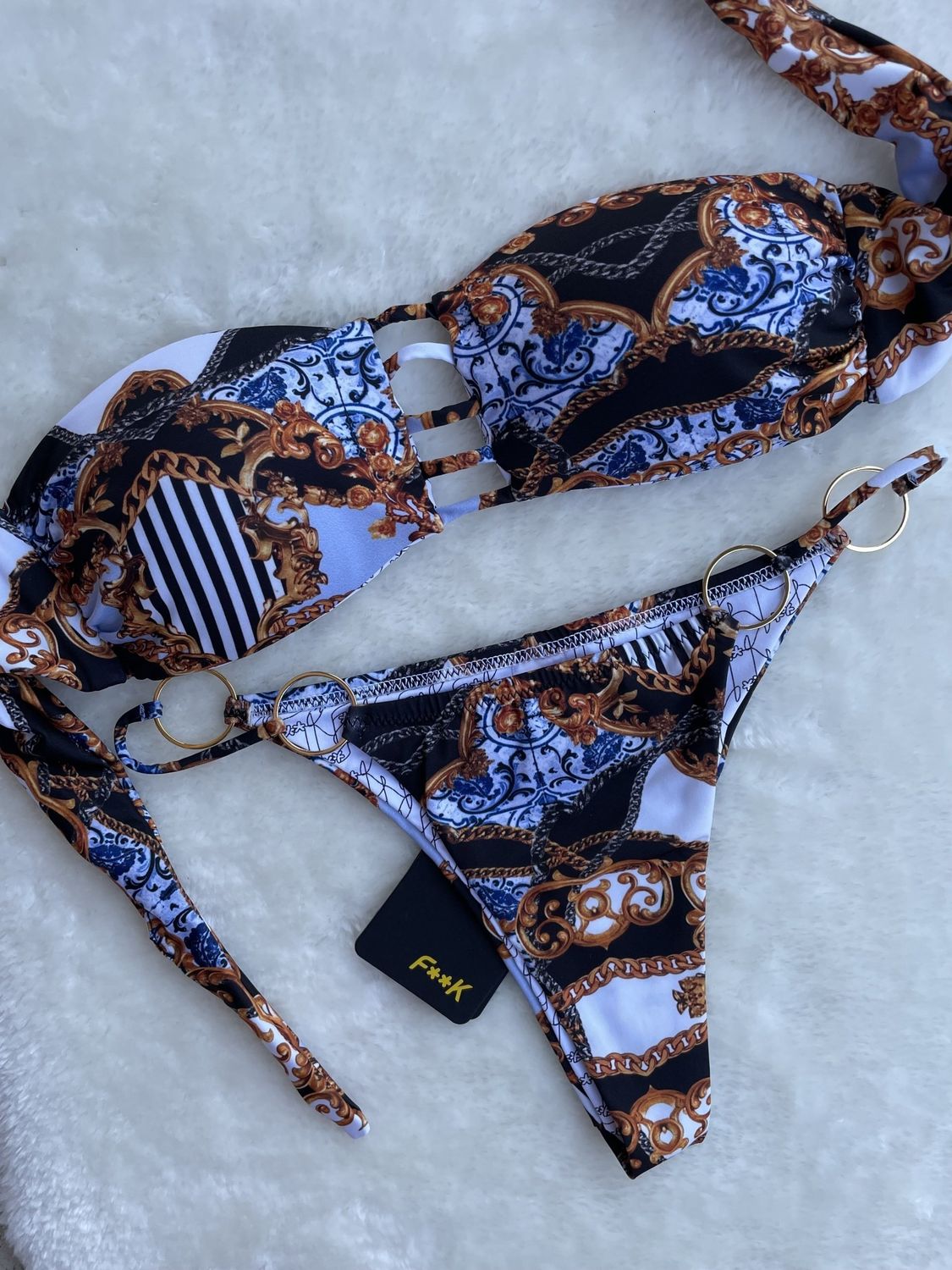 Bikini Floating