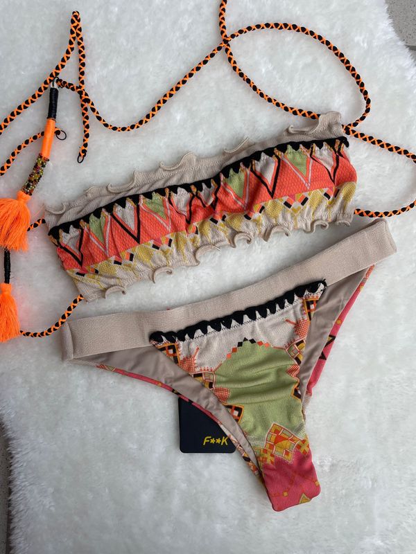 Bikini Tribe fascia e slip americano fisso Bikini Tribe fascia e slip americano fisso