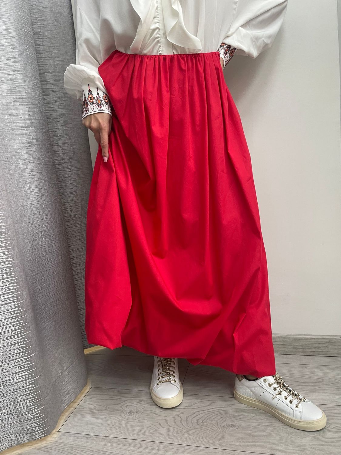 Gonnellone Vicolo rosso