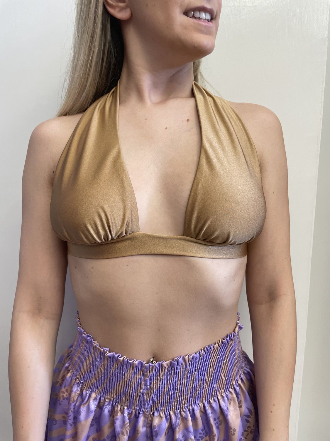 Top Marylin oro