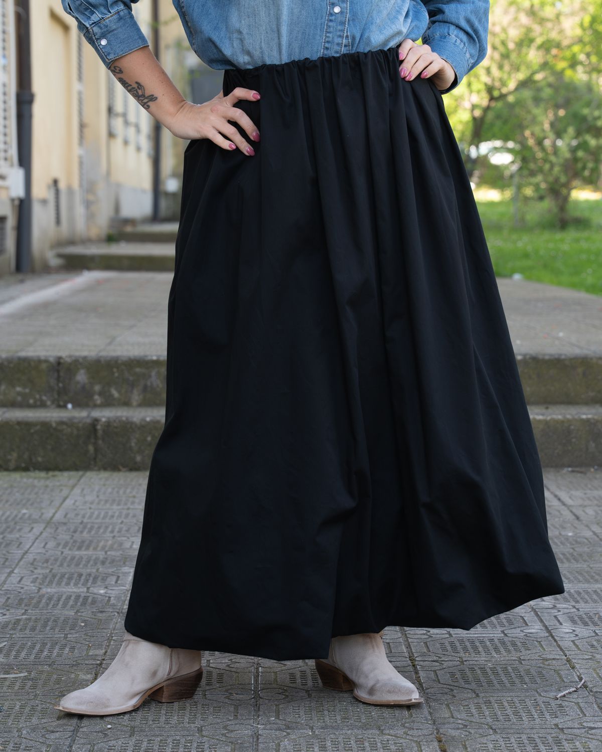 Gonnellone Vicolo nero