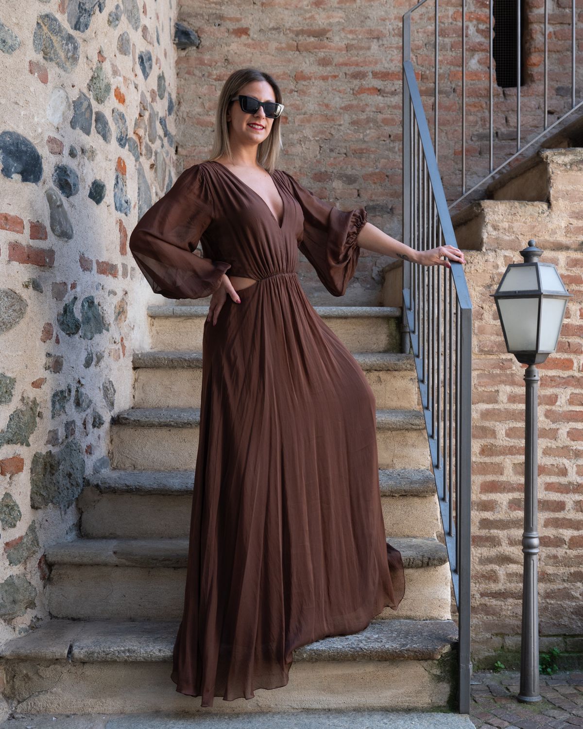 Abito Haveone con dettaglio cut-out ciocciolato