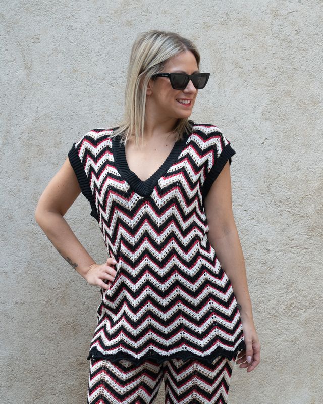 Maglia Vicolo a fantasia con scollo a V