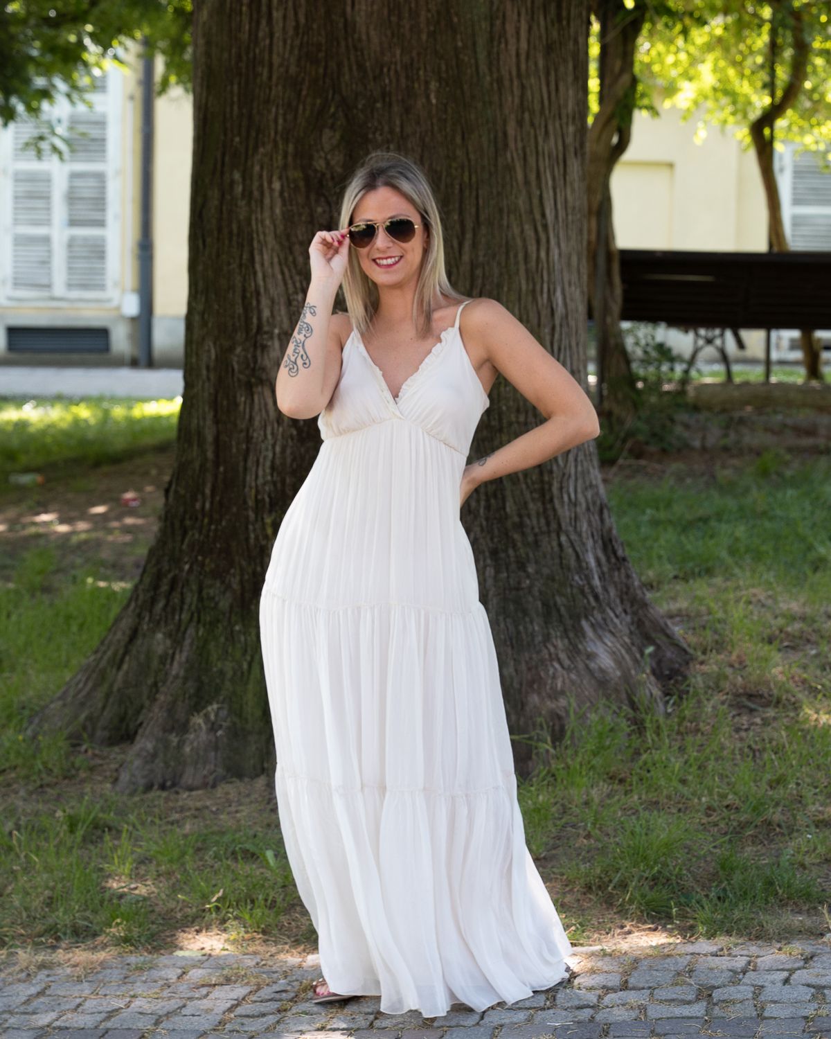 Abito Haveone con spallina fine e balze antique