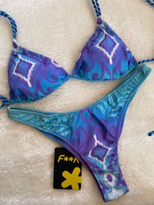 Bikini Summer 2025 triangolo con slip americano fisso